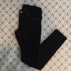 SZ 6 Kut from the Kloth dark brown skinny cords